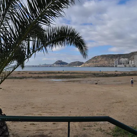 아파트 Playa La Almadraba *